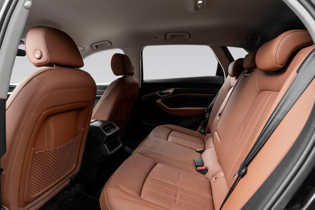 2020 AUDI E-TRON - 33