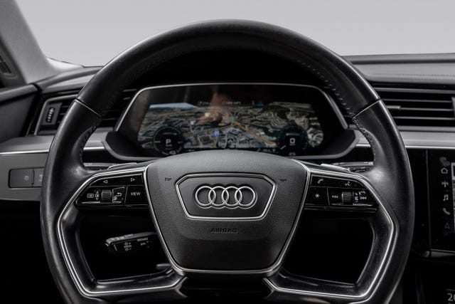 2020 AUDI E-TRON - 21
