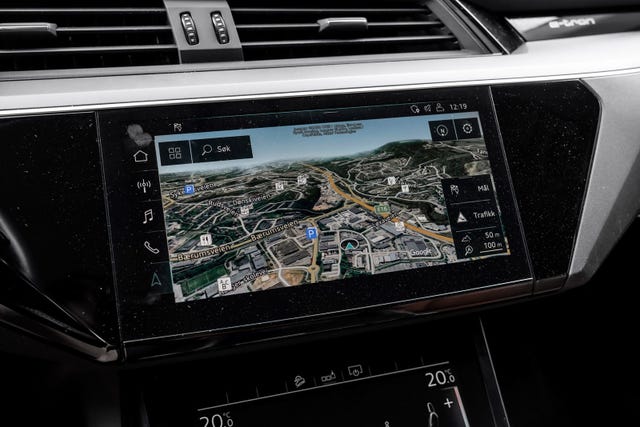 2020 AUDI E-TRON - 26