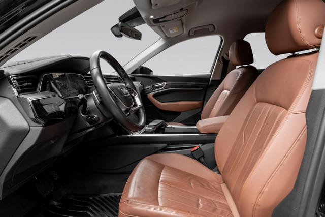 2020 AUDI E-TRON - 16