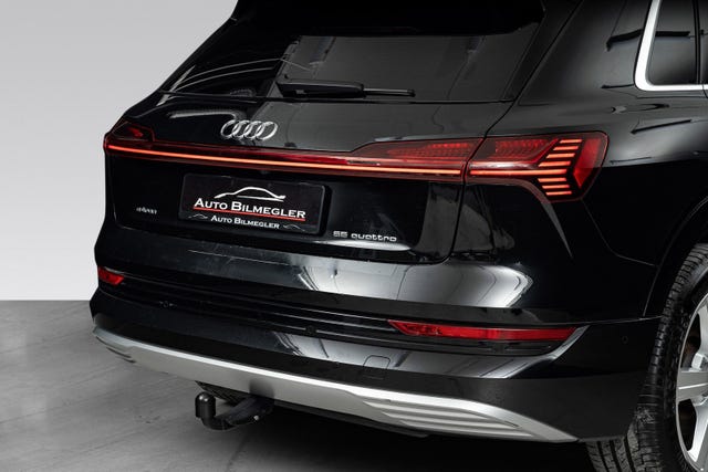 2020 AUDI E-TRON - 9