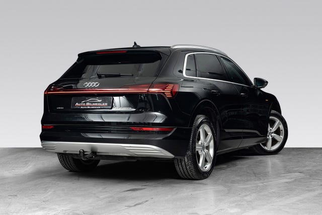 WAUZZZGEXLB017493 2020 AUDI E-TRON-1