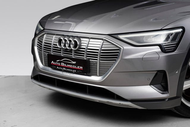 2020 AUDI E-TRON - 7