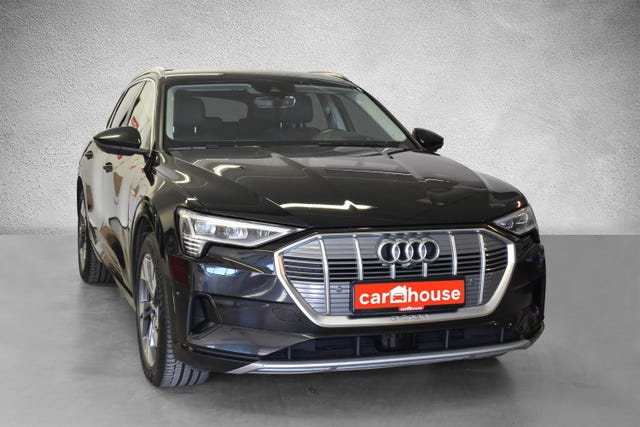 WAUZZZGE9KD108587 2020 AUDI E-TRON-2