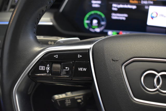 2020 AUDI E-TRON - 21