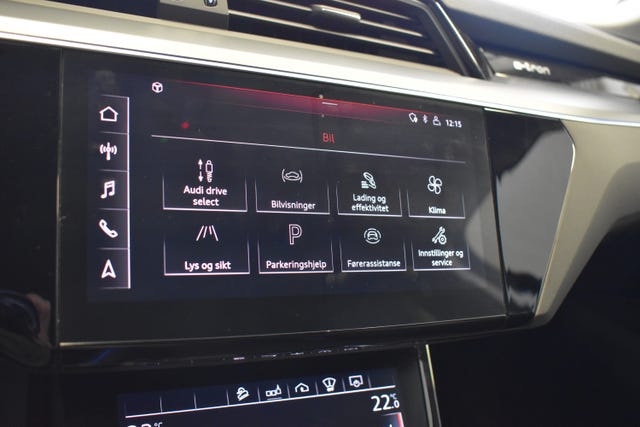 2020 AUDI E-TRON - 24