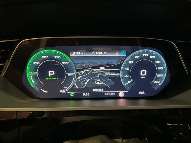 2020 AUDI E-TRON - 63