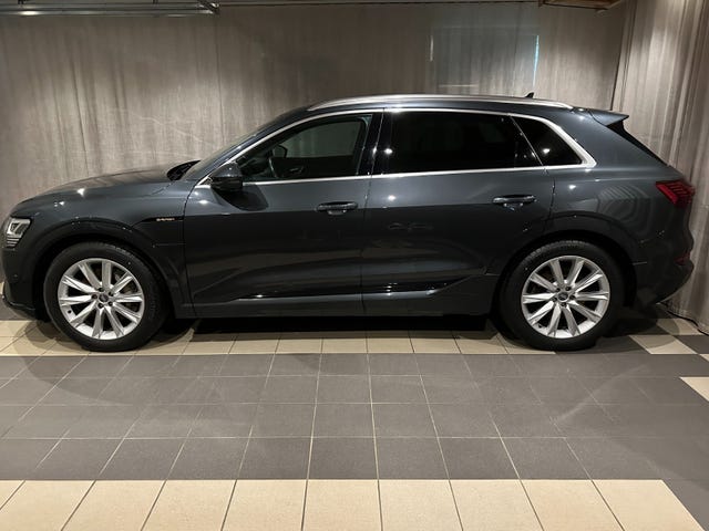 WAUZZZGE9LB032583 2020 AUDI E-TRON-5