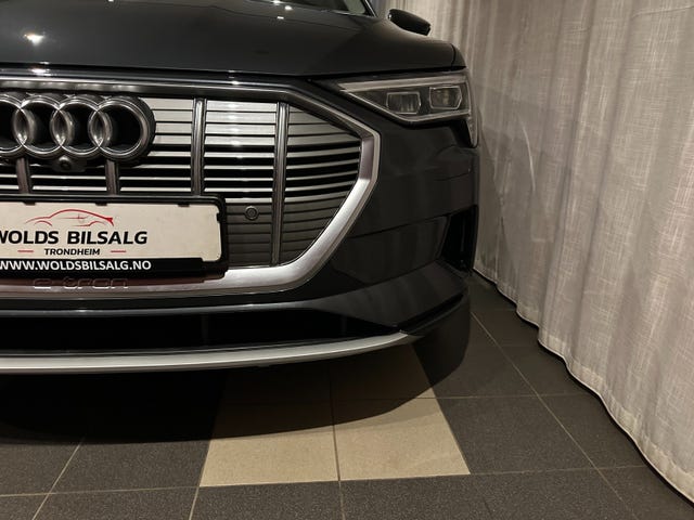 2020 AUDI E-TRON - 94