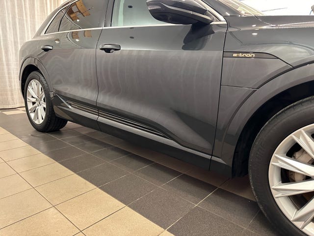 2020 AUDI E-TRON - 17