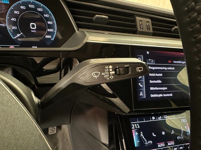 2020 AUDI E-TRON - 58
