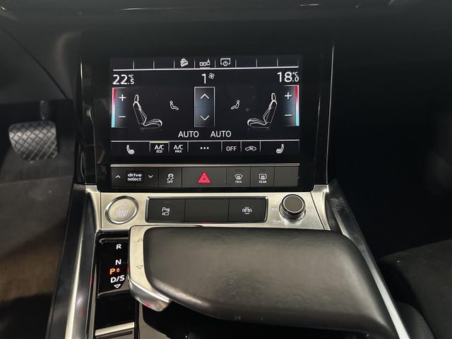 2020 AUDI E-TRON - 16