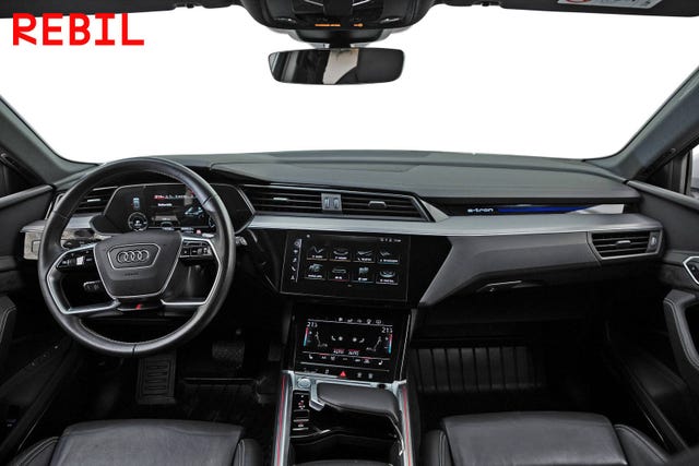 2020 AUDI E-TRON - 12