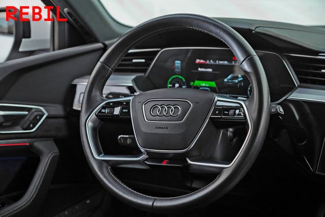 2020 AUDI E-TRON - 13