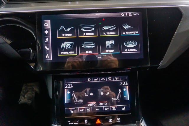 2020 AUDI E-TRON - 17