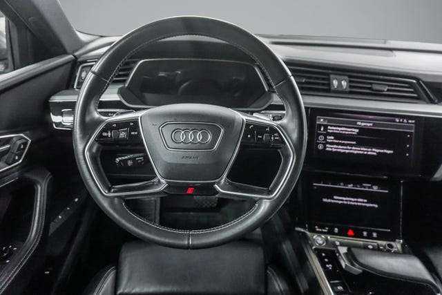 2020 AUDI E-TRON - 14