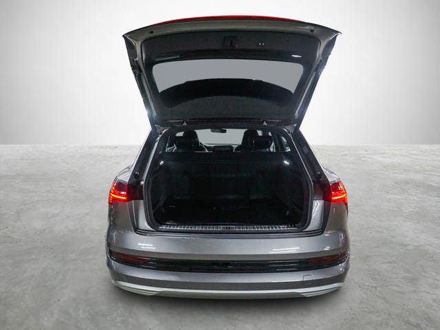 2020 AUDI E-TRON - 29