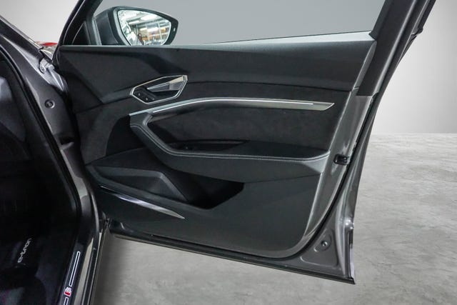 2020 AUDI E-TRON - 22