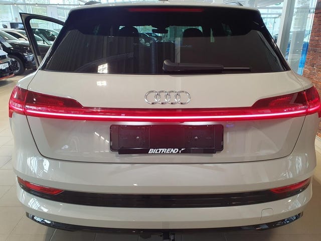 2020 AUDI E-TRON - 29