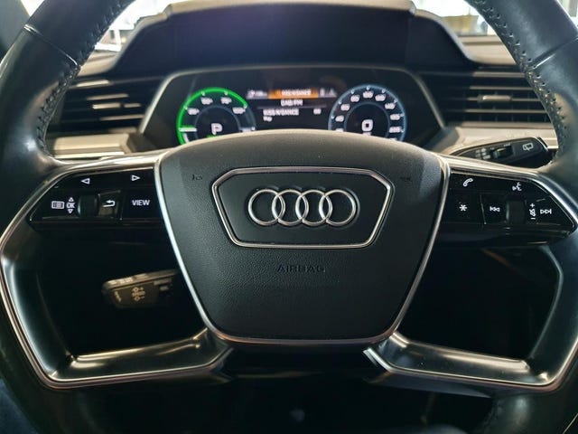 2020 AUDI E-TRON - 13