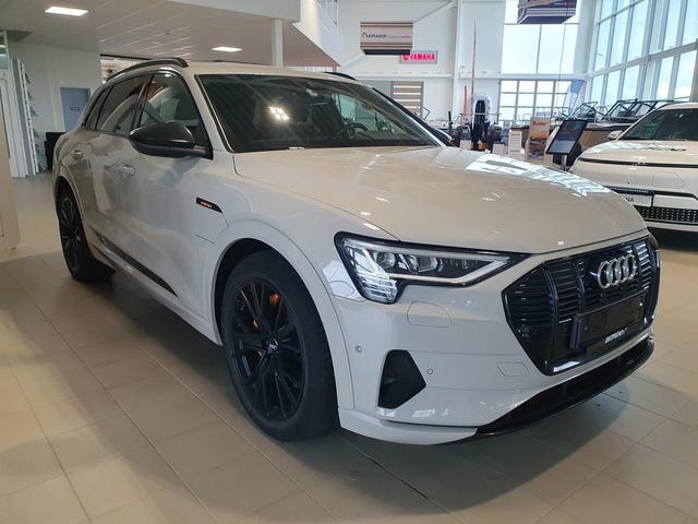 WAUZZZGE1LB013946 2020 AUDI E-TRON-4