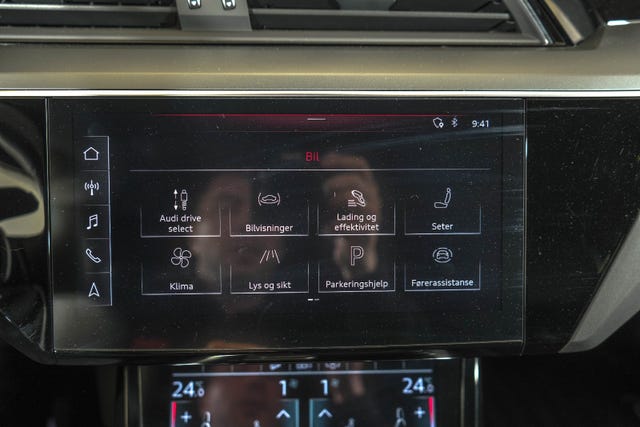 2020 AUDI E-TRON - 28