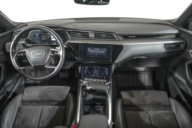 2020 AUDI E-TRON - 16