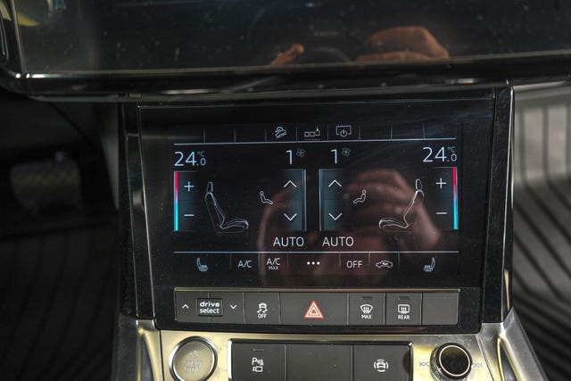 2020 AUDI E-TRON - 20