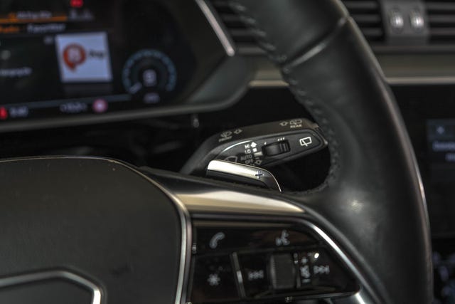 2020 AUDI E-TRON - 24
