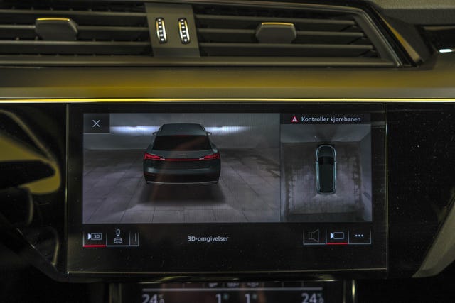 2020 AUDI E-TRON - 27