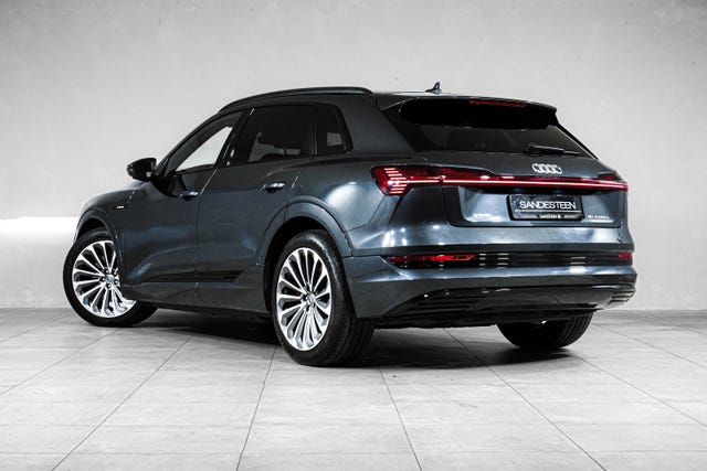 WAUZZZGE9LB033135 2020 AUDI E-TRON-4