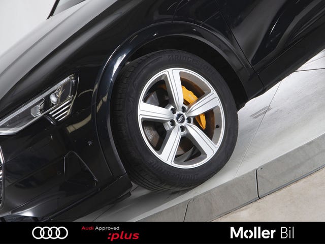 WAUZZZGE7MB036522 2021 AUDI E-TRON-4
