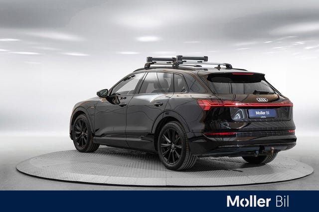 WAUZZZGE5LB017448 2020 AUDI E-TRON-2