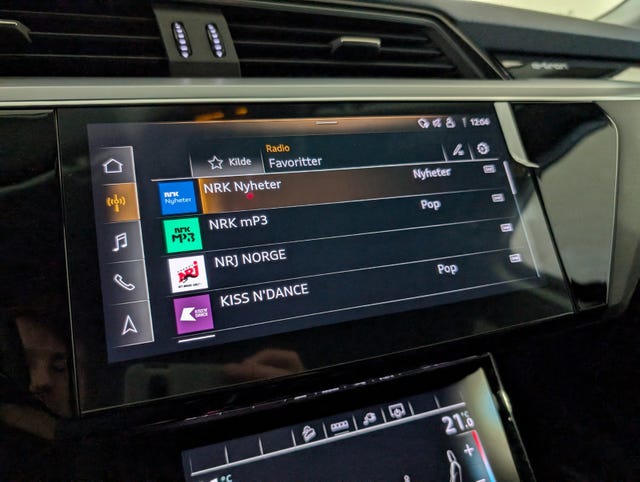 2021 AUDI E-TRON - 18