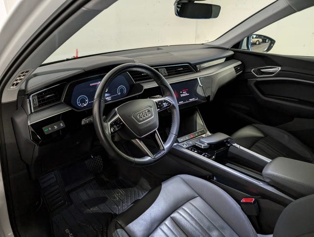 2021 AUDI E-TRON - 13