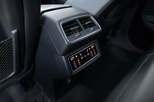2020 AUDI E-TRON - 12
