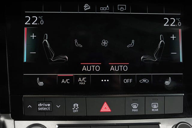2020 AUDI E-TRON - 27
