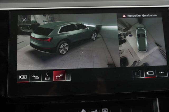 2020 AUDI E-TRON - 26
