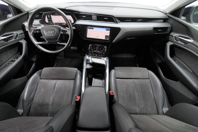 2021 AUDI E-TRON - 22