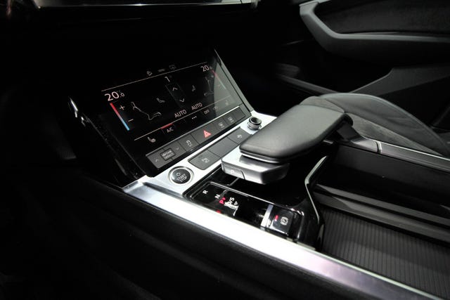 2021 AUDI E-TRON - 17