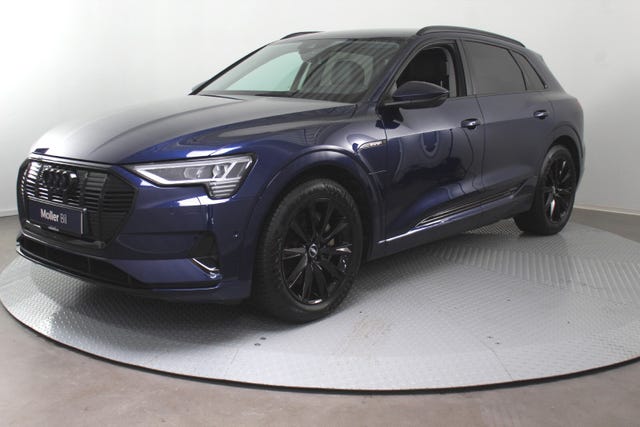 WAUZZZGEXMB018600 2021 AUDI E-TRON-5