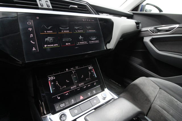 2021 AUDI E-TRON - 13