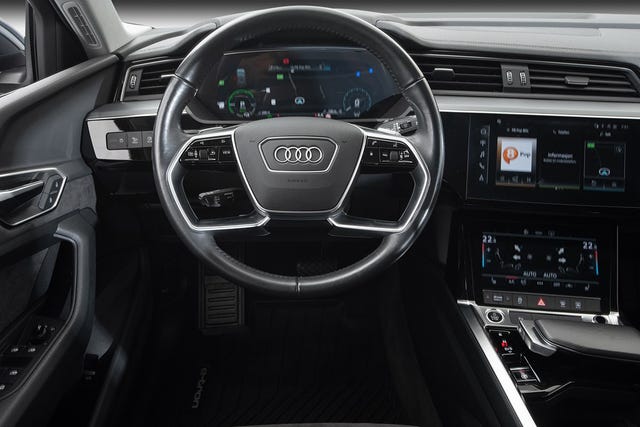 2021 AUDI E-TRON - 23