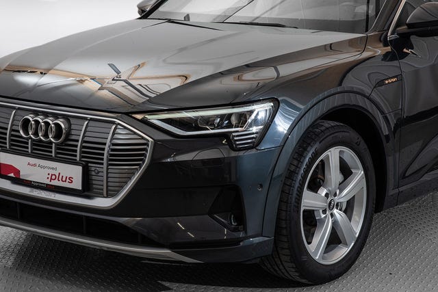 2021 AUDI E-TRON - 9