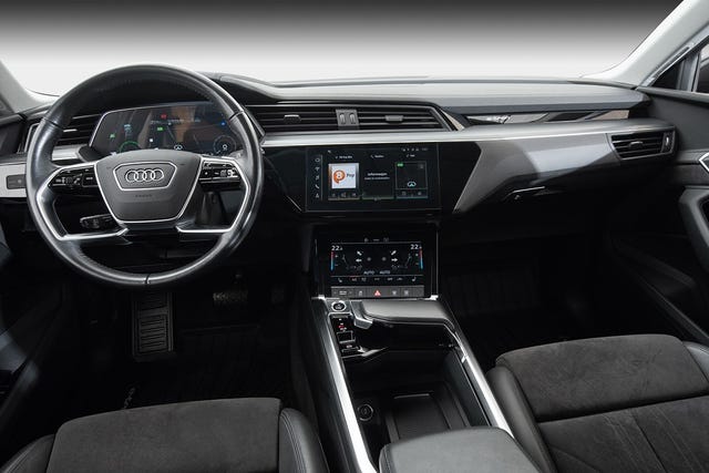 2021 AUDI E-TRON - 22