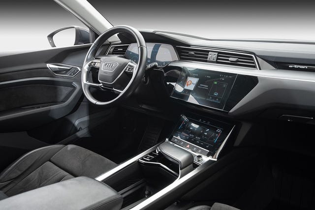 2021 AUDI E-TRON - 25