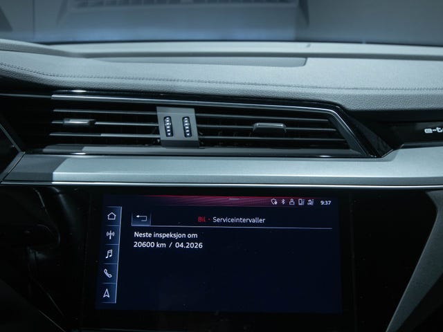 2020 AUDI E-TRON - 22