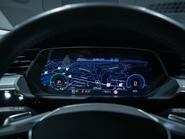 2020 AUDI E-TRON - 24