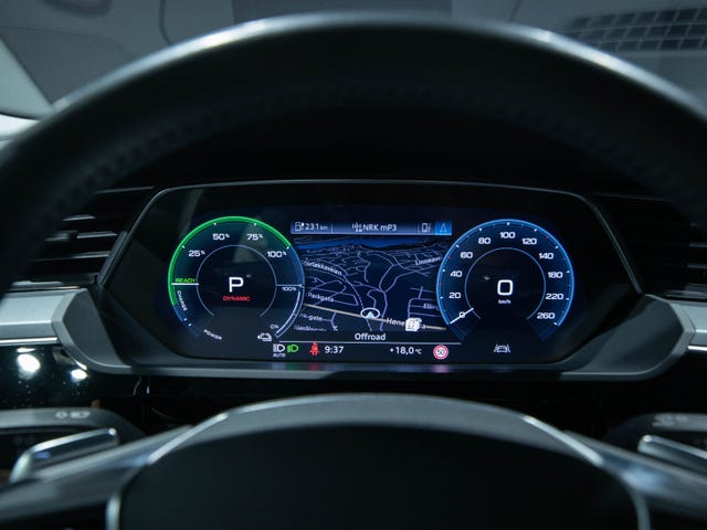 2020 AUDI E-TRON - 25