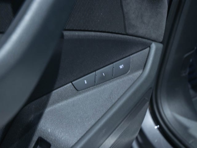 2020 AUDI E-TRON - 10